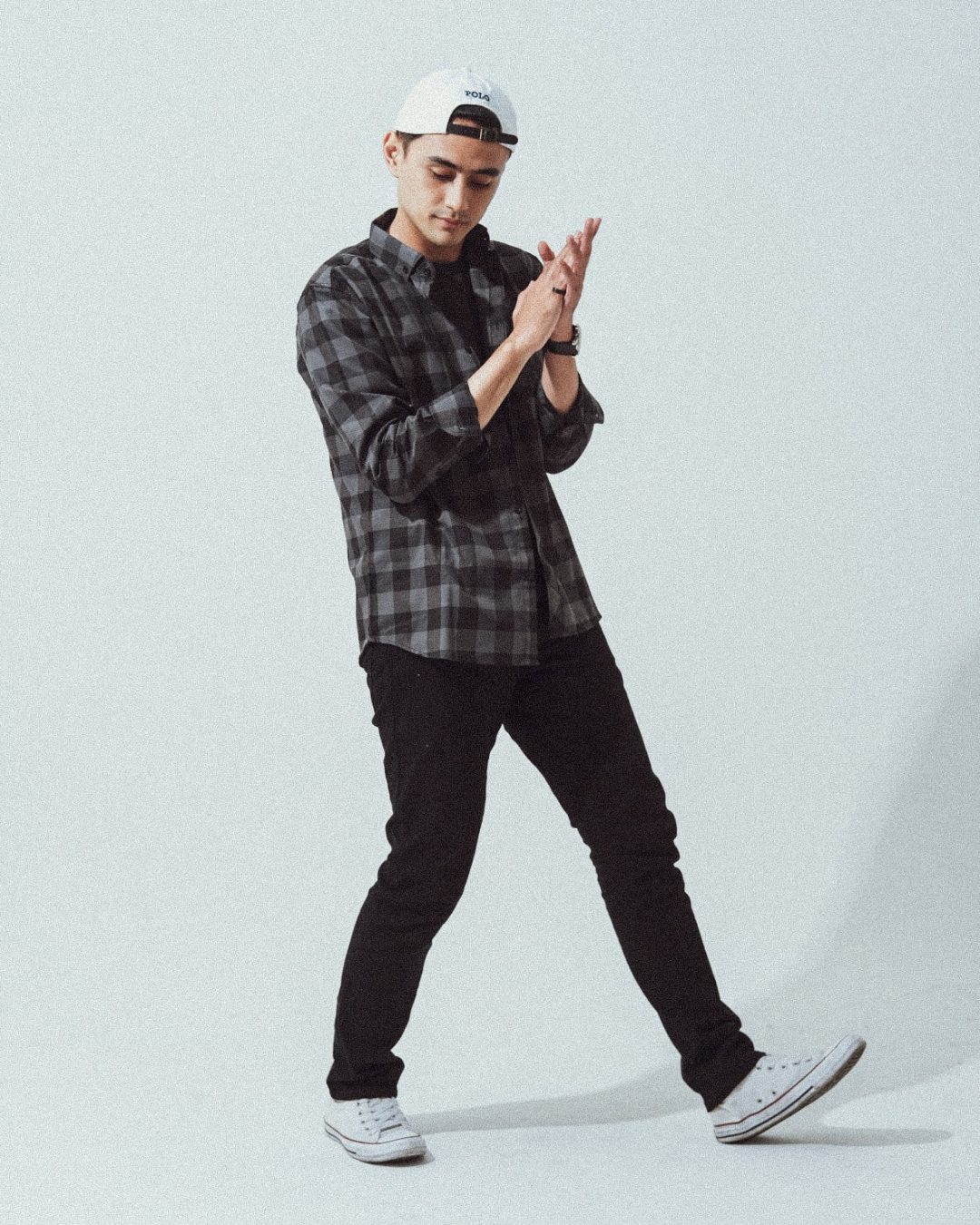 4F0279A3-0C65-4313-94D1-F2AA90DCF430-35043-0000090D32749090-min